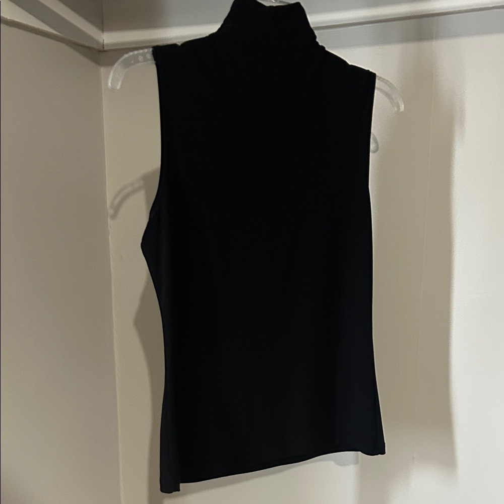 Susan Lawrence Black Sleeveless Mock Neck Top with Silver Ring - Picture 4 of 4